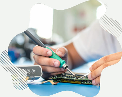 photo d'un technicien réparateur de sondes eto