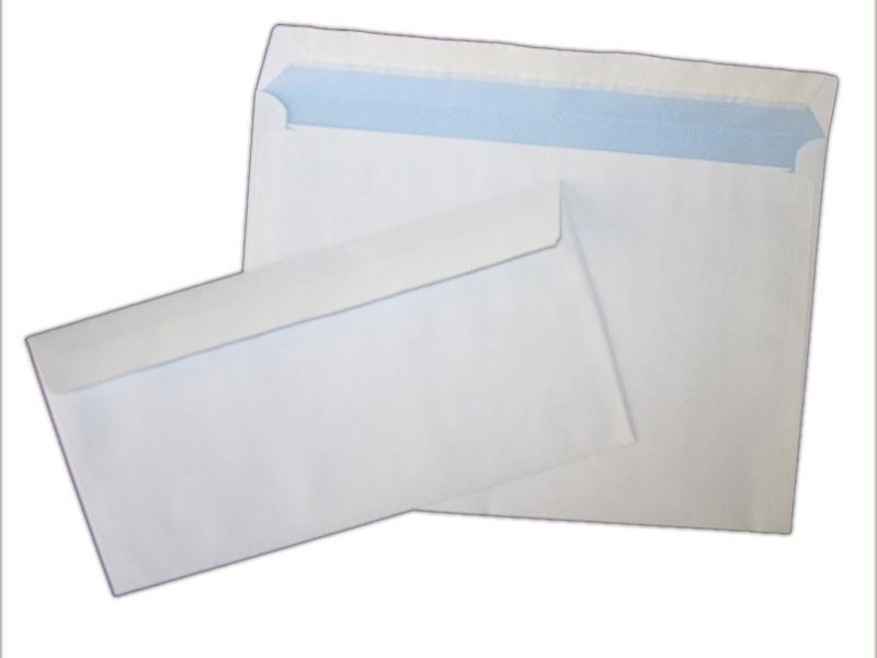 Enveloppes mécanisables avec patte auto adhésive