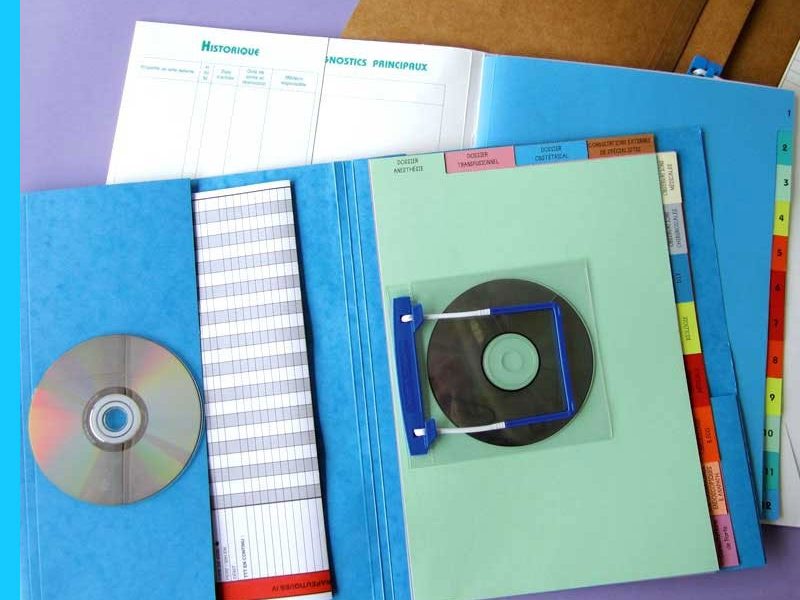 Dossier carton papeterie sur mesure